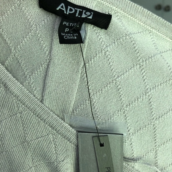 Apt. 9 NWT Top Size PL - Picture 4 of 5